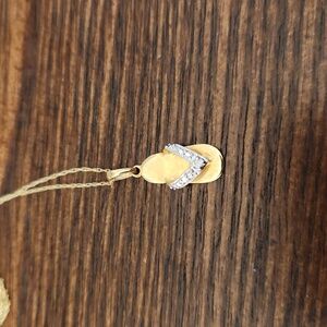 14k flip flop necklace